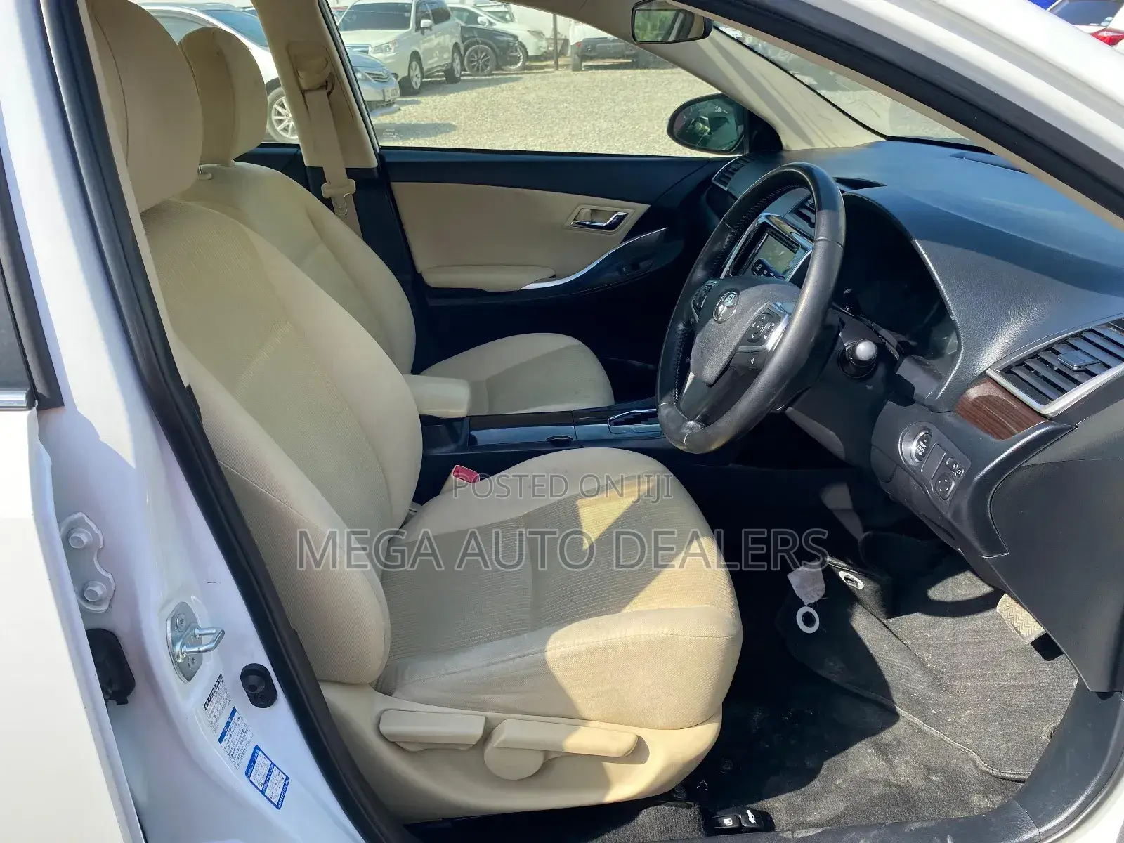 Toyota Premio 2018 White