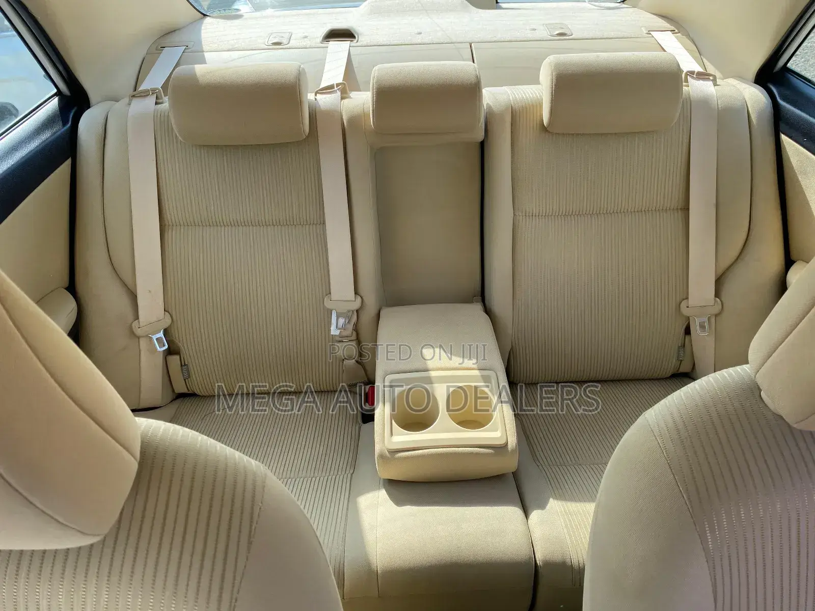 Toyota Premio 2018 White