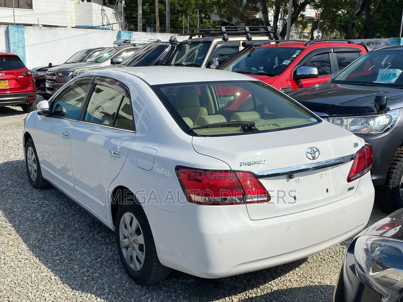 Toyota Premio 2018 White