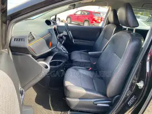 Toyota Sienta 2018 Black