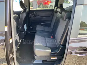 Toyota Sienta 2018 Black