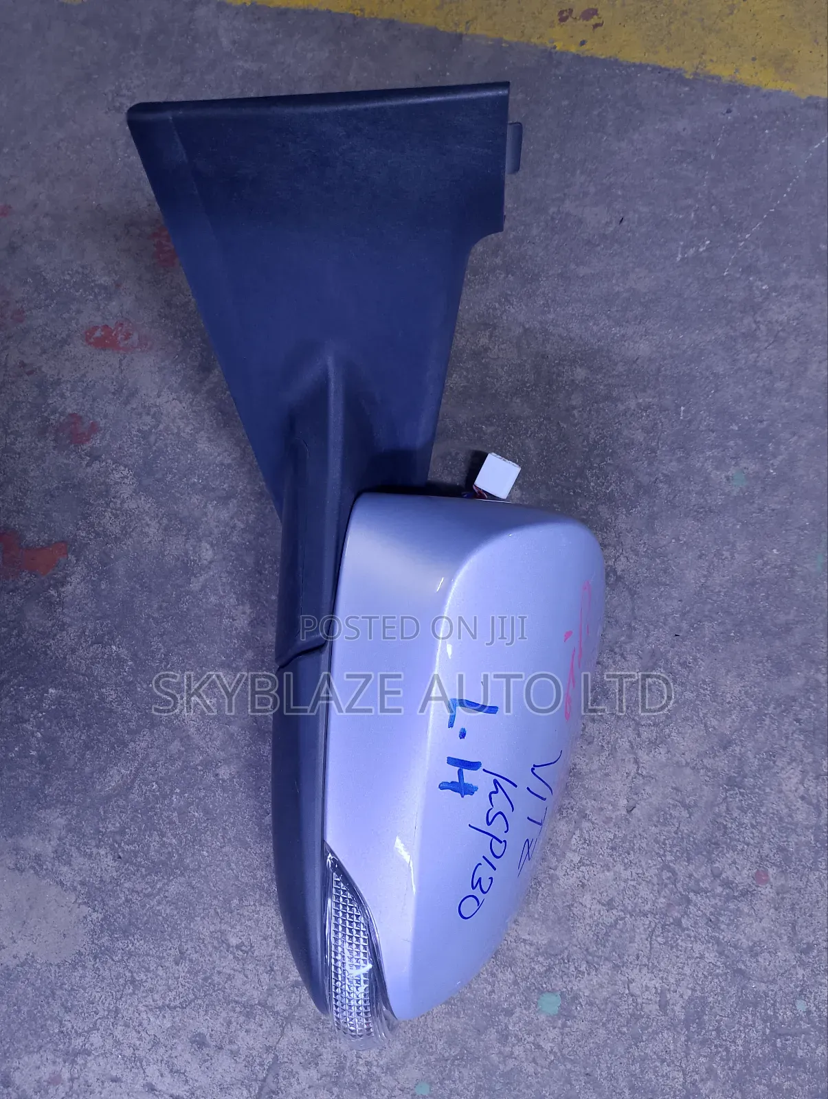 Toyota Vitz 2012-2015 Lh Sidemirror