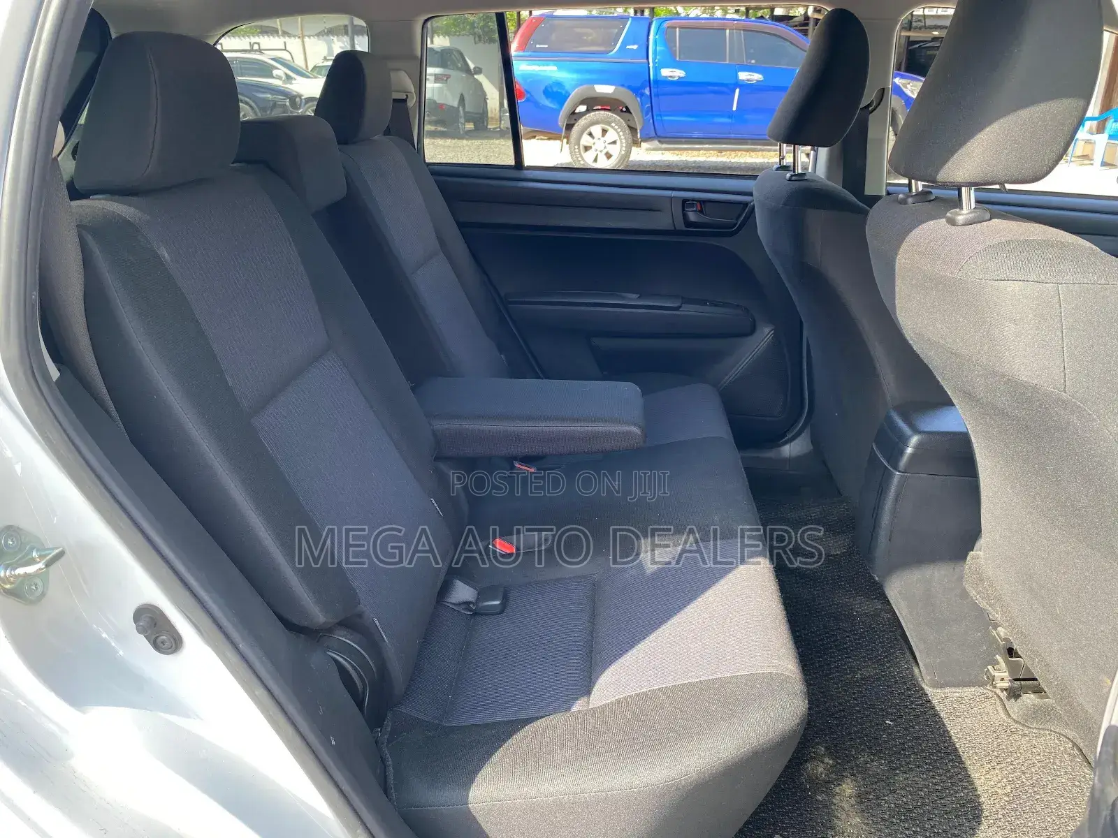 Toyota Corolla Fielder 2018 White