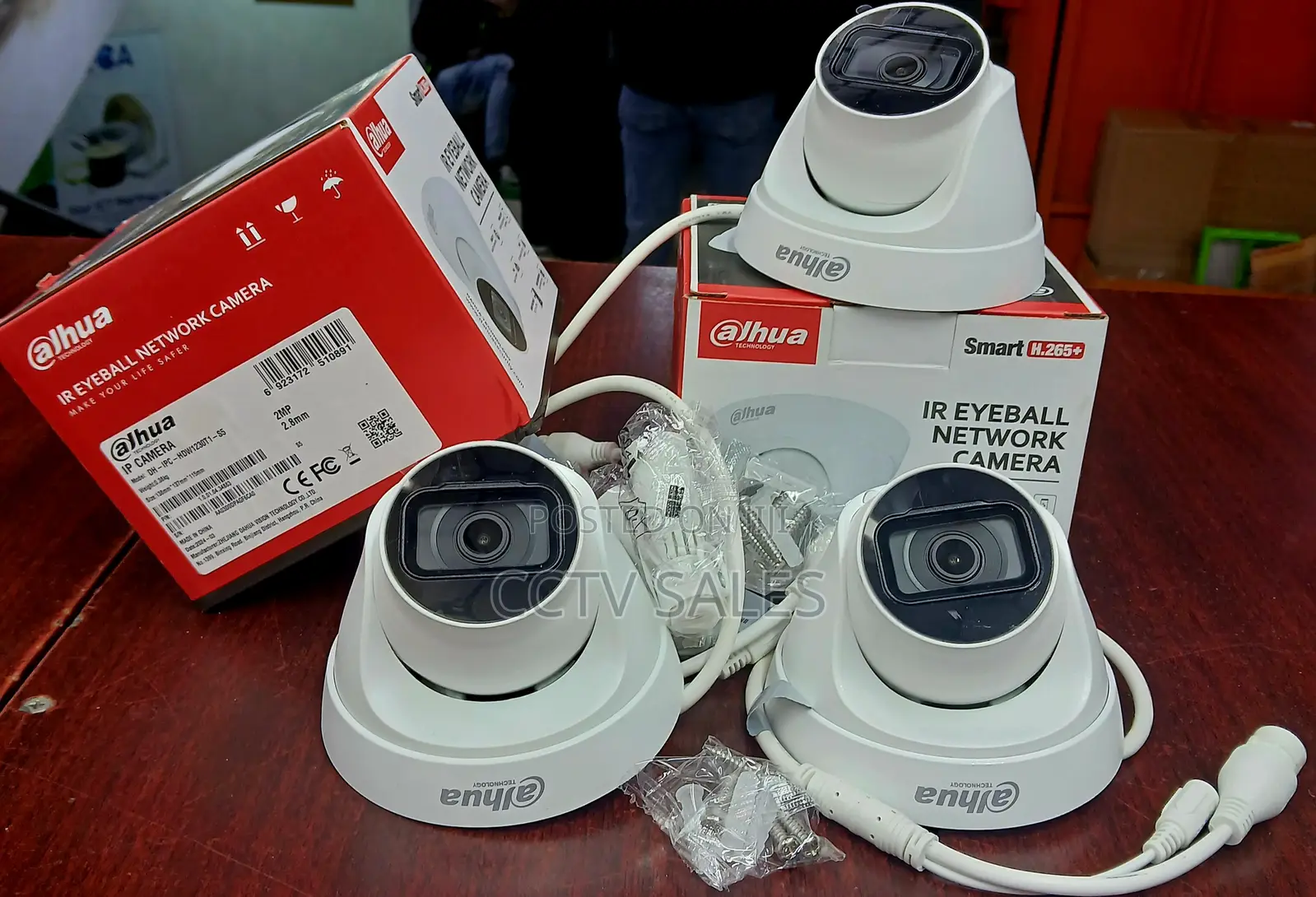 Efficient H.265 Video Ip Dome 2mp Network Camera