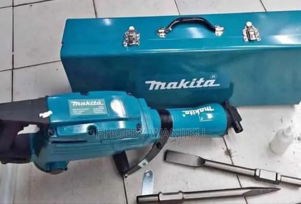 Makita Demolition Hammer/Heavy Duty