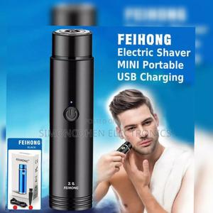 Rechargeable Portable Shaver - thumbnail 2