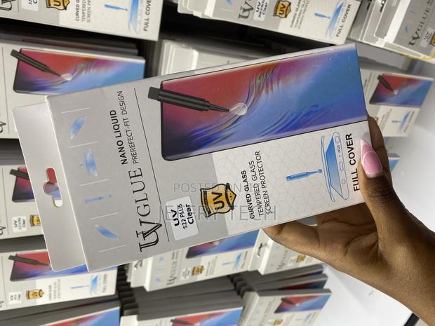 Skino Galaxy S22 Plus Uv Tempered Glass Screen Protecctor - thumbnail 2