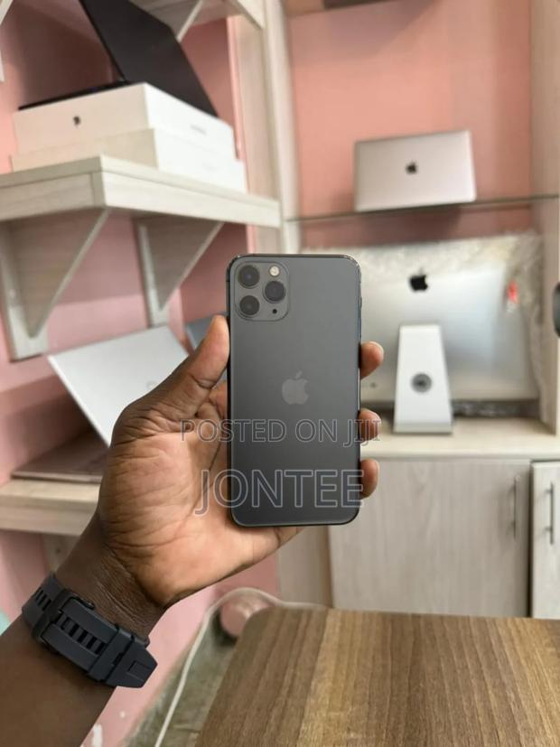 Apple iPhone 12 Pro Max 128 GB Black - thumbnail 2