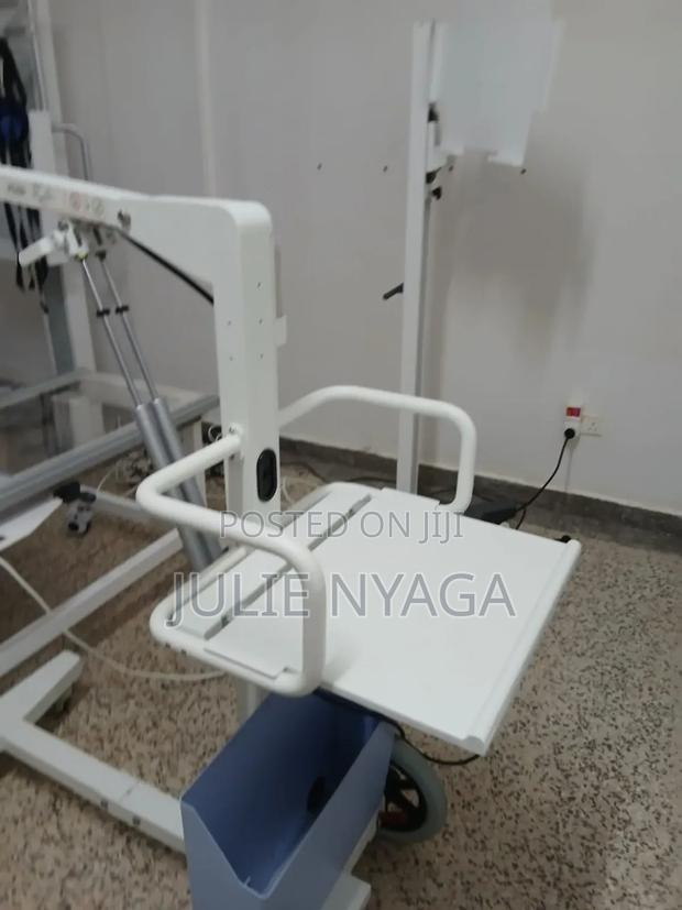 Mobile X-Ray Machine With Dr System - thumbnail 4