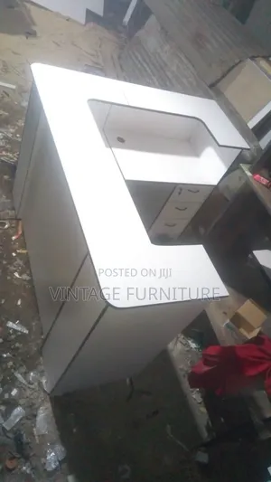 Reception Table A009^S