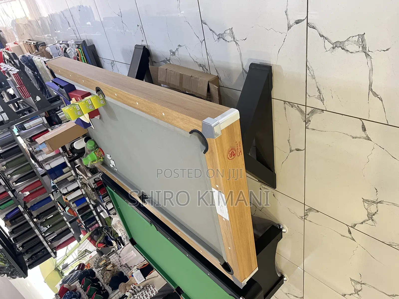 Luxury Billiards Pooltable