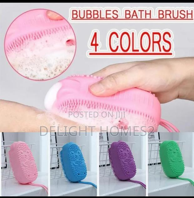 Bubbles Bath Brush_esj - main view