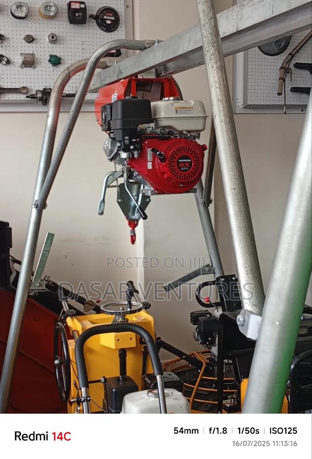 Iroi Concrete Hoist 1tonne - Italian - main view