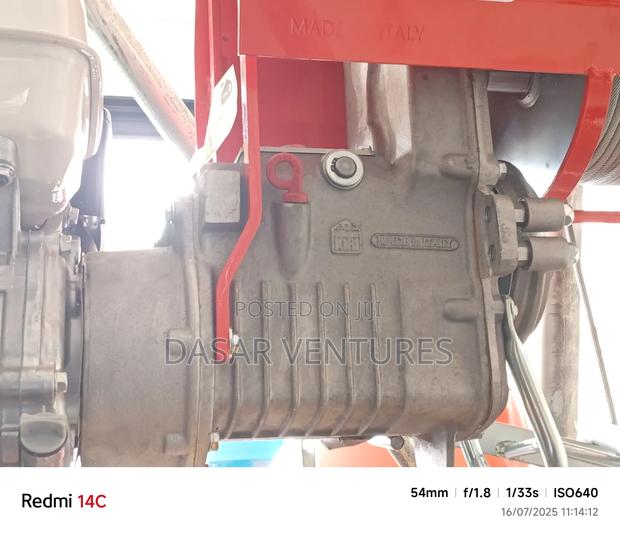 Iroi Concrete Hoist 1tonne - Italian - thumbnail 4