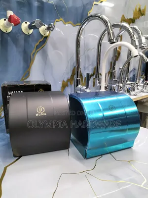 Silver Tissue Holder With a Flap
