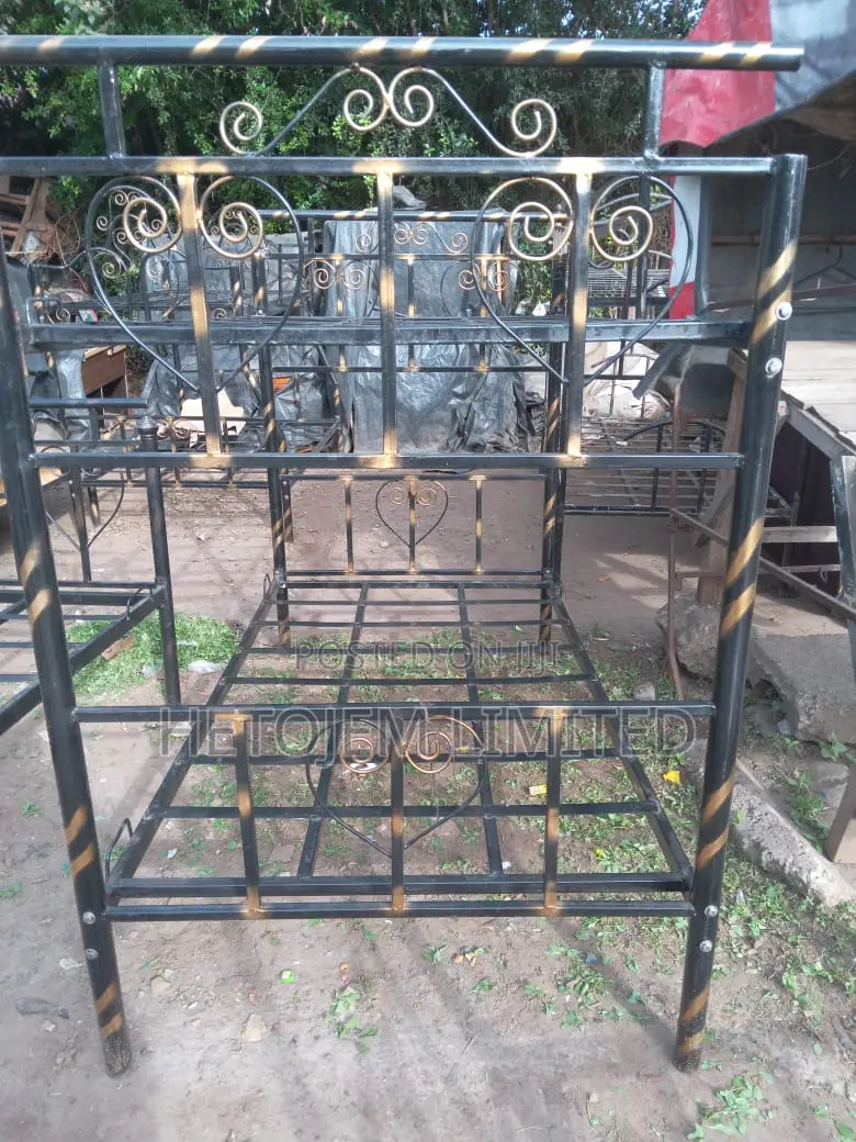 Double Deckers Metallic Beds