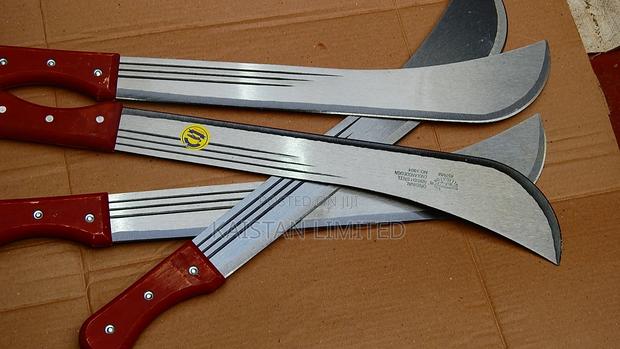 High Quality Carbon Steel Panga / Wooden Handle