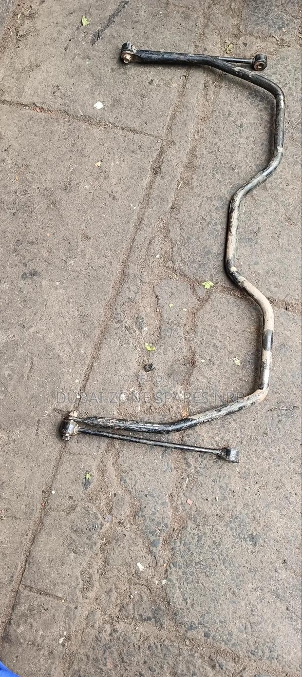 Ford Everest Rear Steblizer Bar.