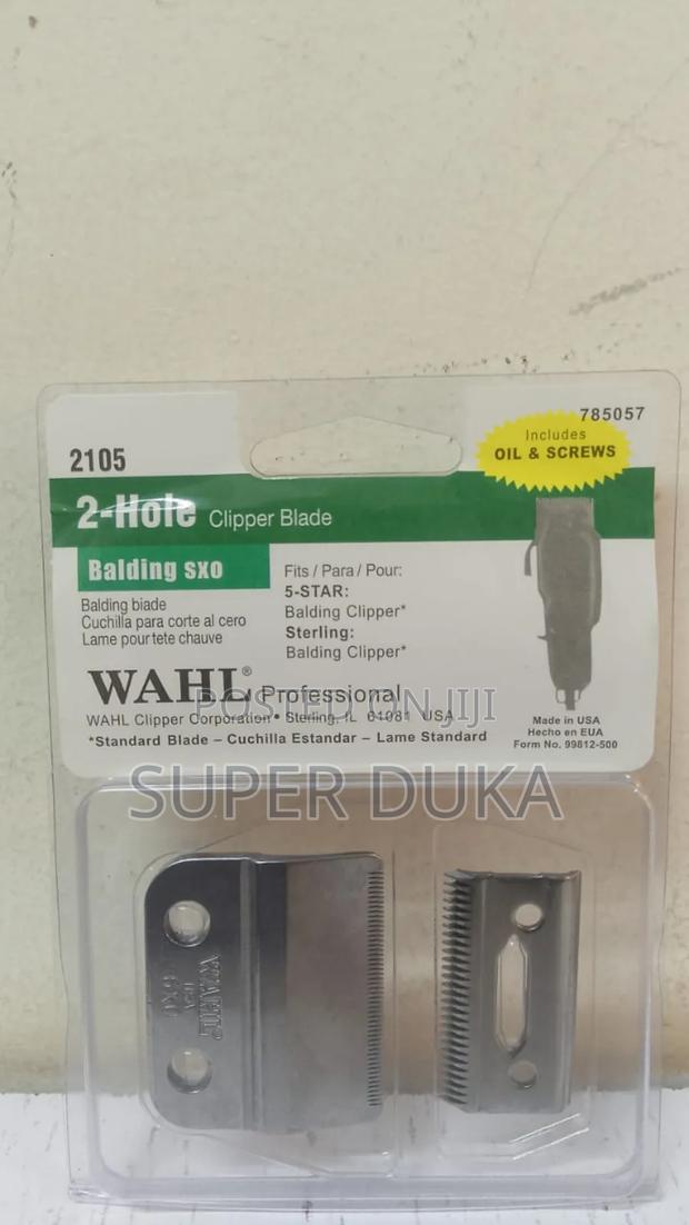 Wahl Professional 2-Hole Balding Clipper Blade. Model 2105.