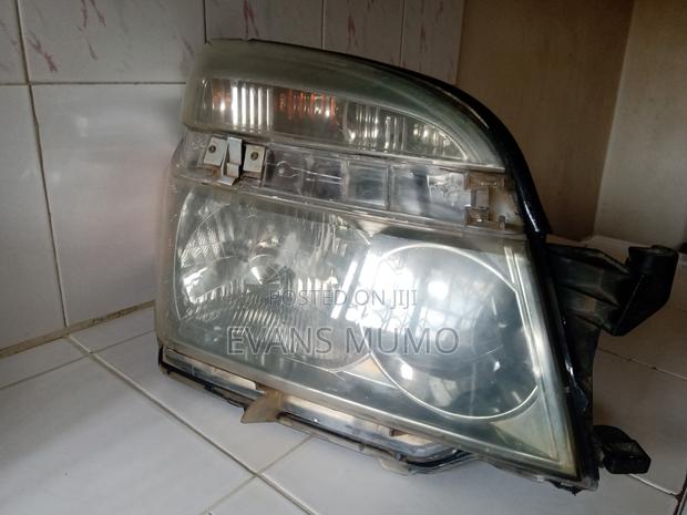 2005 Voxy Headlight - thumbnail 9