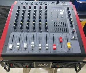 Peavey Cs 4000 Powered Amplifier 6 Channels Max Powered Mixer Usb