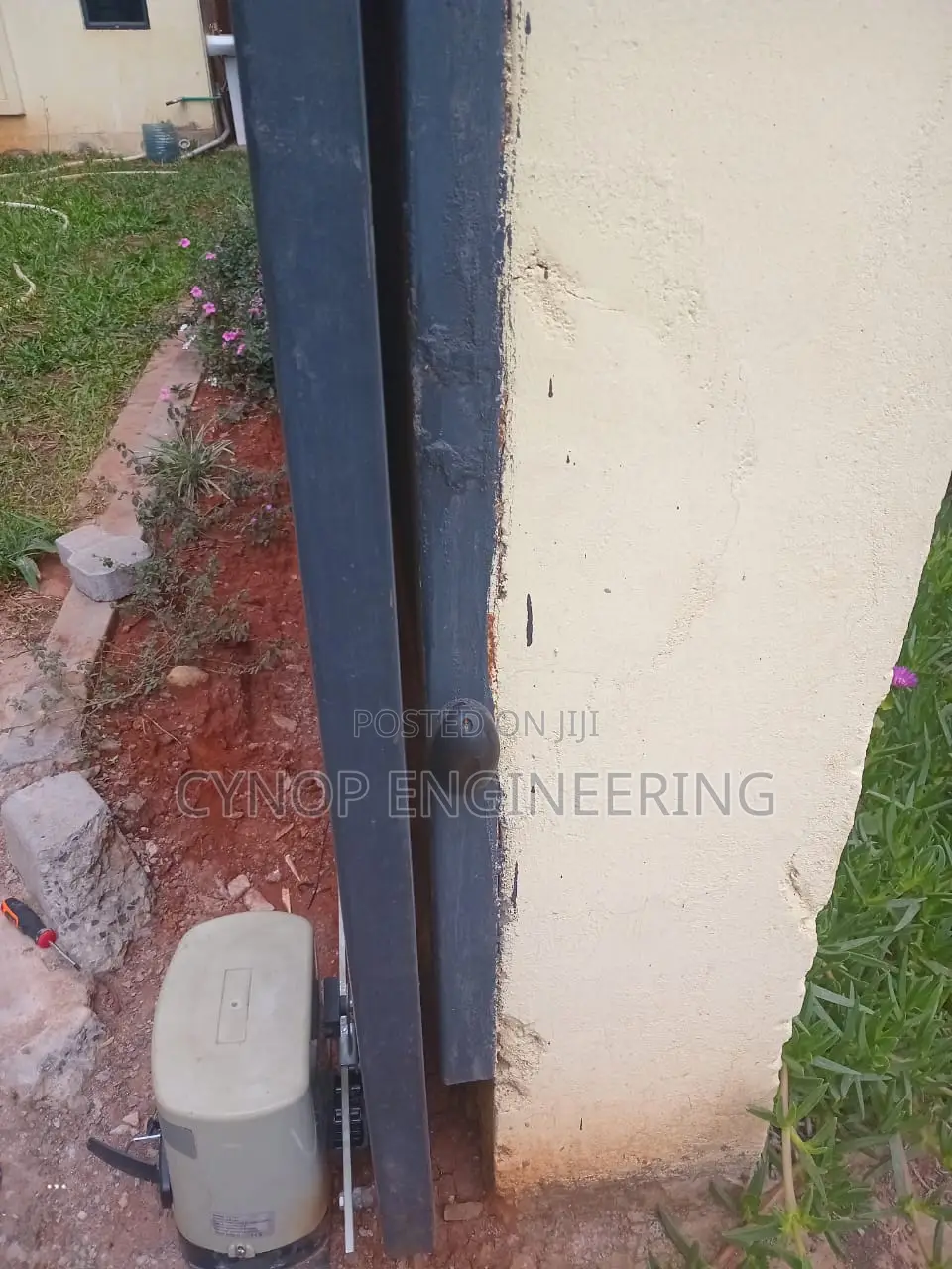 Motorized Smart Gate Lock for Hotels
