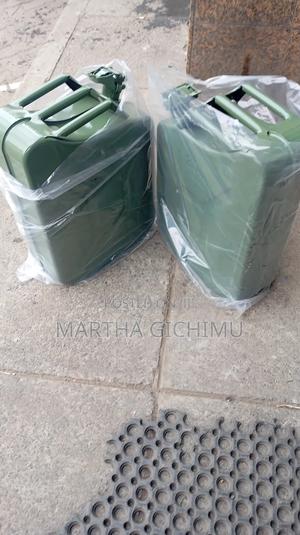 Emergency Jerrycan - thumbnail 2