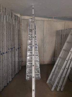 10-Step Aluminum Ladder. - thumbnail 2