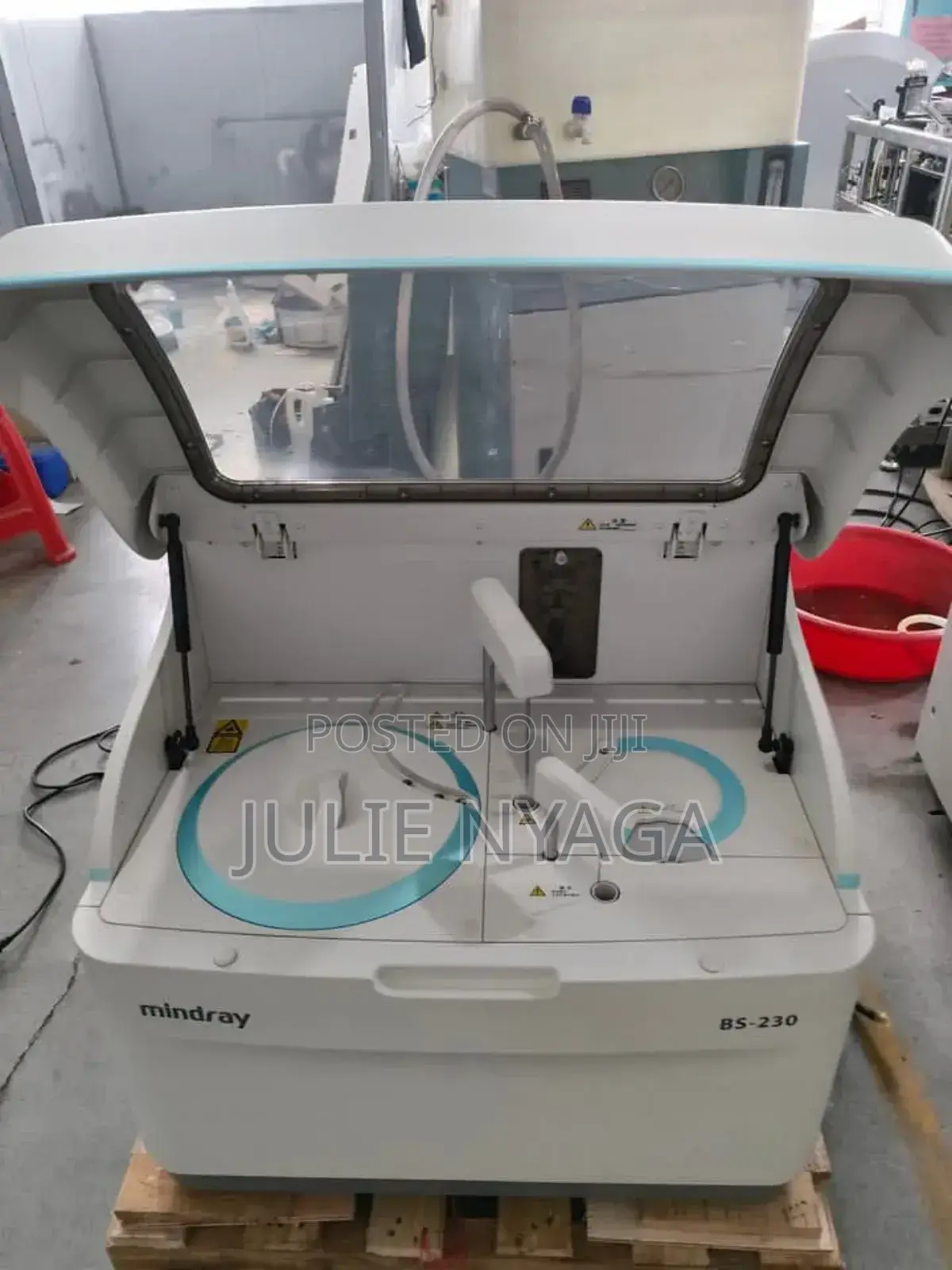 Fully Automated Biochemistry Chemistry Machine