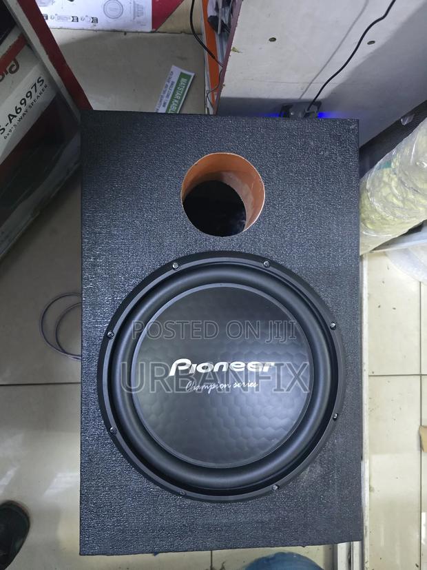 Pioneer Ts-W32s4 Bass Subwoofer With Single Breather Cabinet