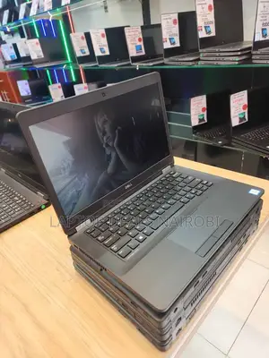 Laptop Dell Latitude 14 E5470 8GB Intel Core I5 SSD 256GB