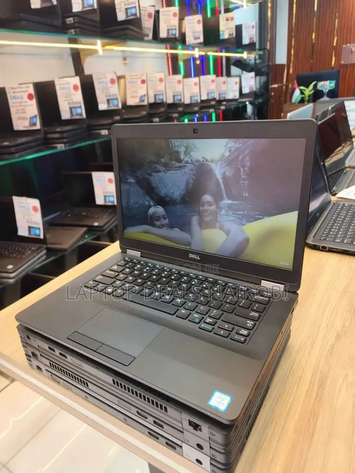 Laptop Dell Latitude 14 E5470 8GB Intel Core I5 SSD 256GB