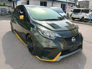 Nissan Note 2018 Green