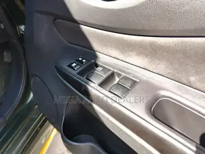 Nissan Note 2018 Green