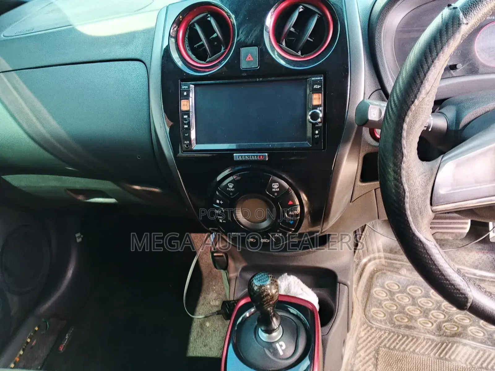 Nissan Note 2018 Green