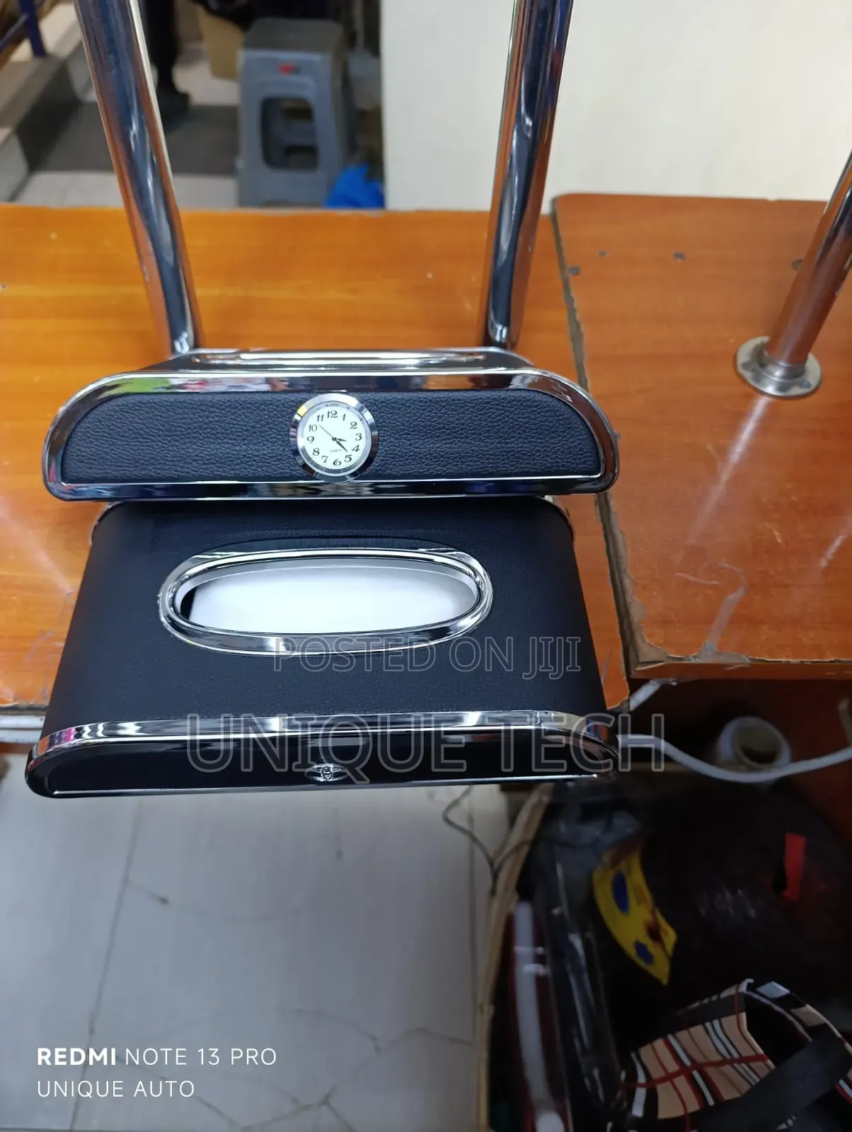 Portable Tissue /Serviette Holder- For Car,Home Oroffice Use