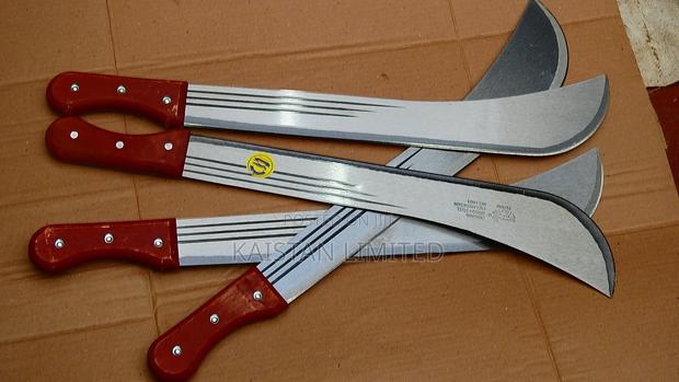 Curved Wooden Handle Machete / Panga 16'' Inch