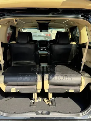 Toyota Alphard 2.5 Hybrid AWD 2018 Black