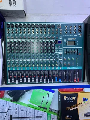 Professional 12ch Audio Mixing Console