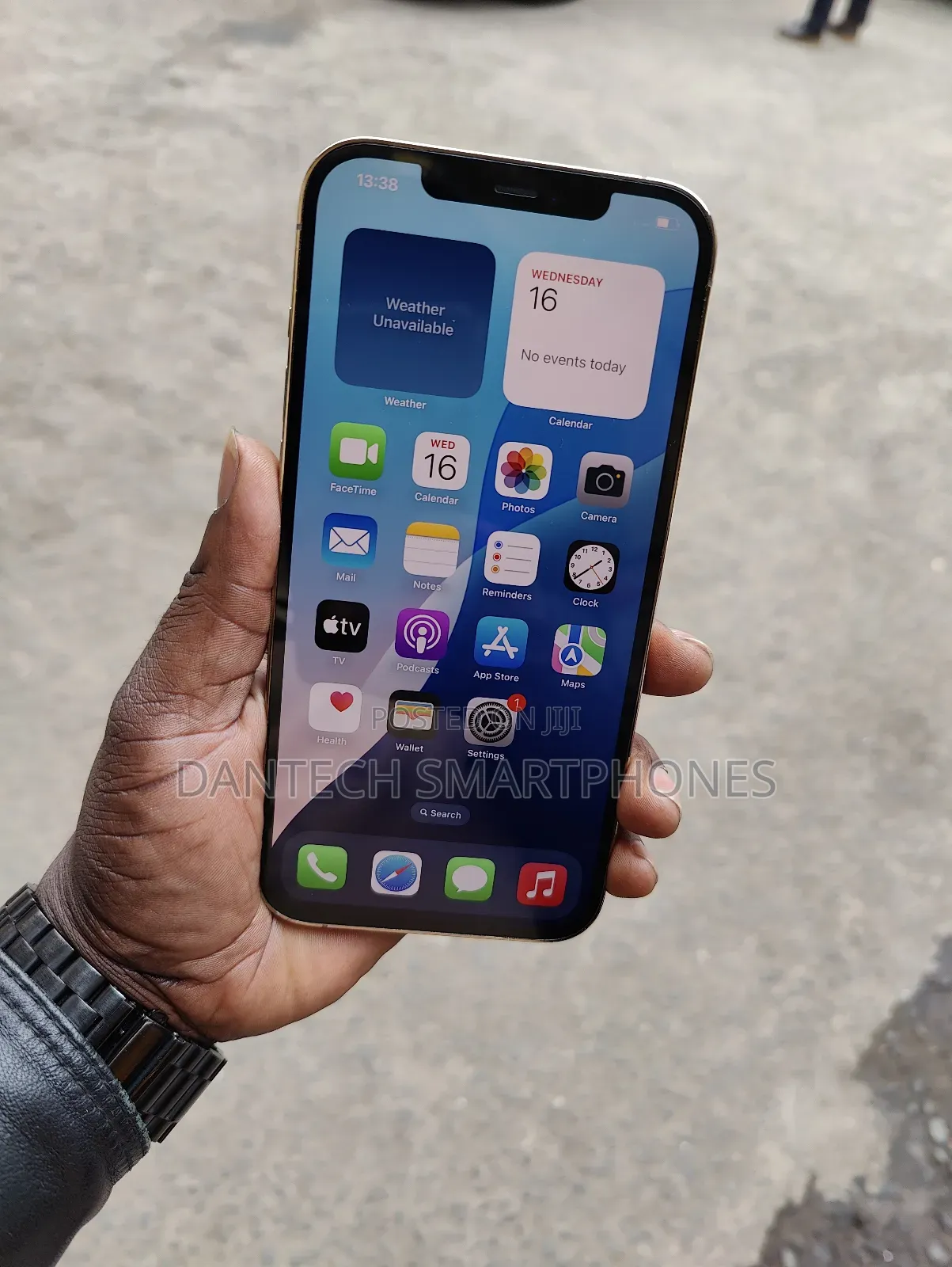 New Apple iPhone 12 Pro Max 256 GB Gold
