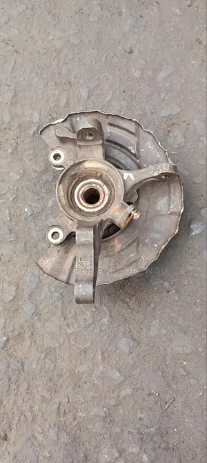 Front Wheel Hubs Pajero Io.