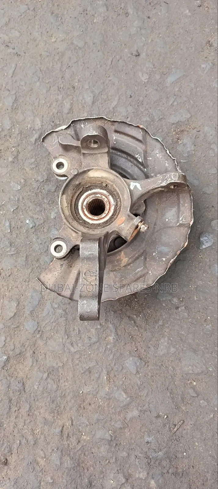 Front Wheel Hubs Pajero Io.
