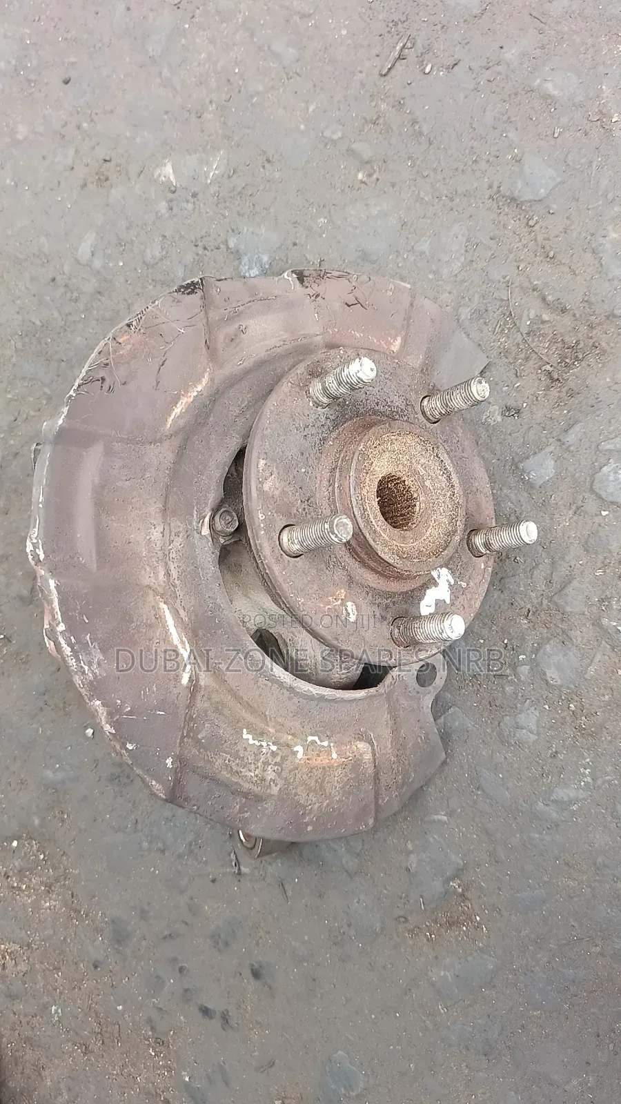 Front Wheel Hubs Pajero Io.