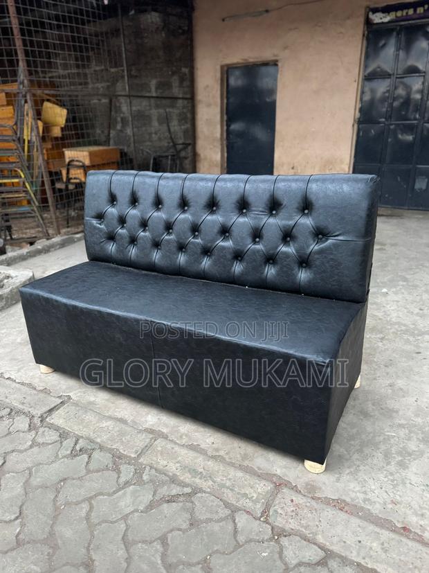 Black Leather 5ft Restaurant Couch - thumbnail 2