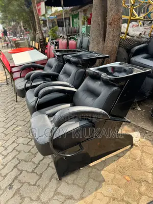 Black Salon Sink Chair