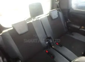 Toyota Noah 2018 White