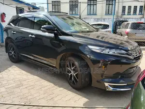 Toyota Harrier 2018 Black