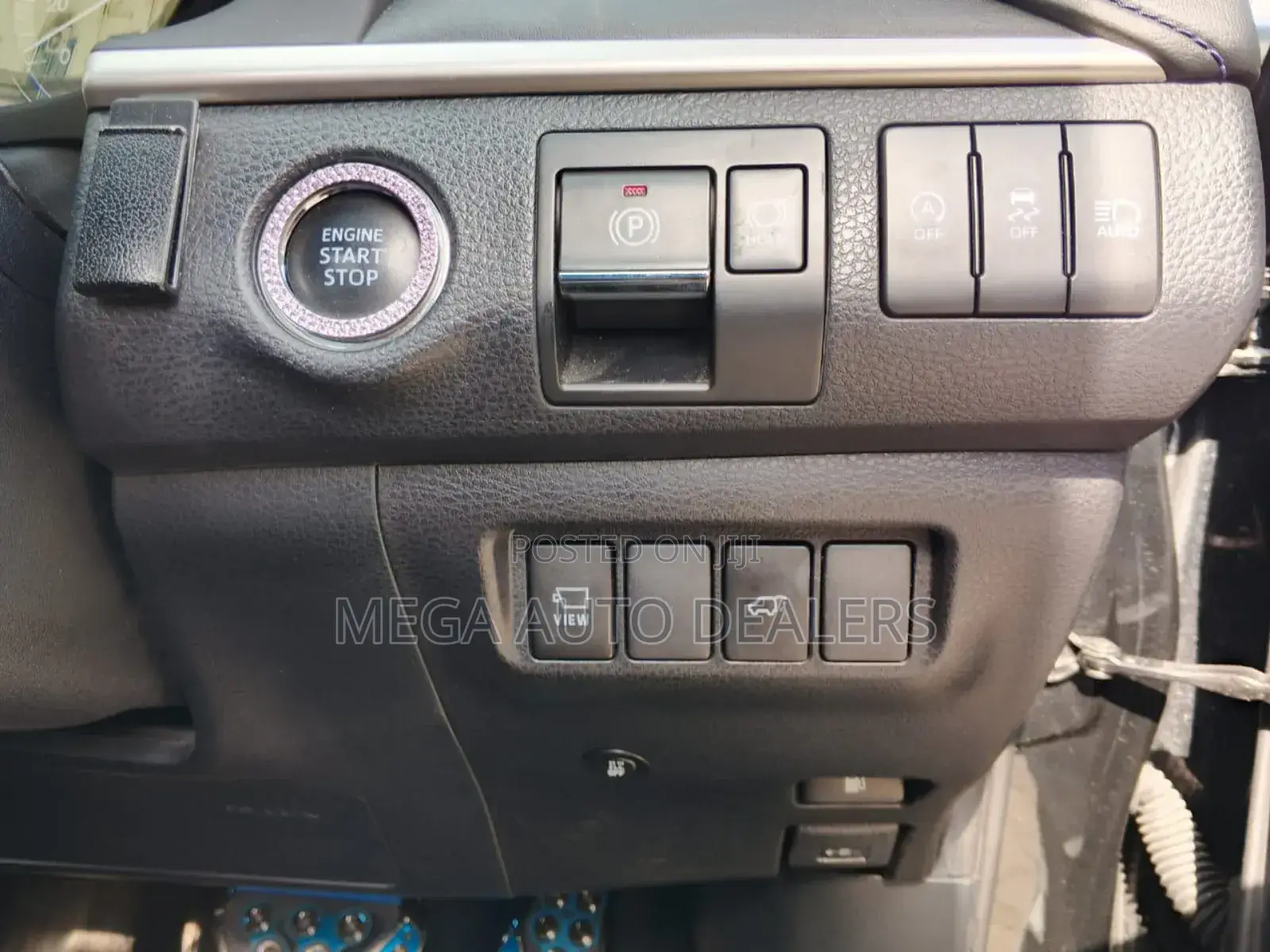 Toyota Harrier 2018 Black
