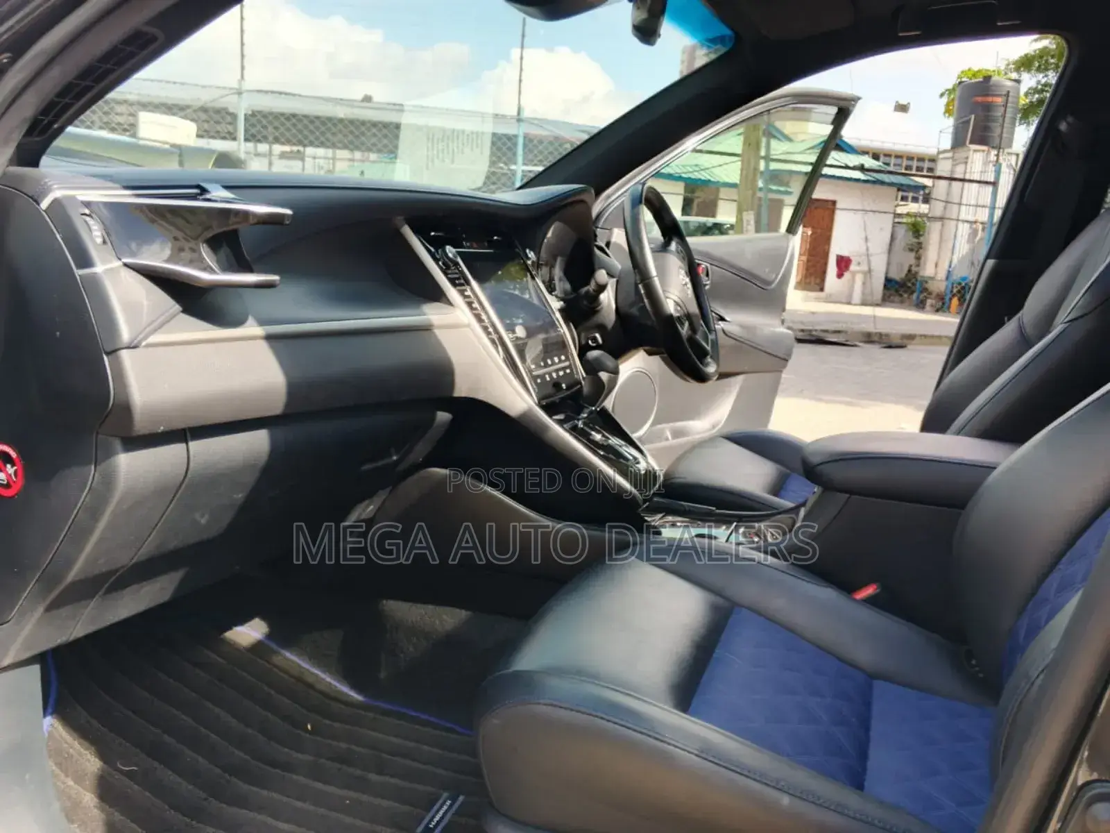 Toyota Harrier 2018 Black