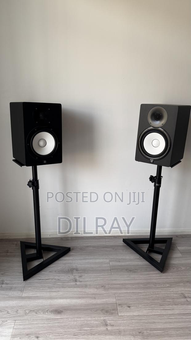 Yamaha Hs8 Studio Monitors (Free Stands) - thumbnail 3